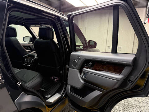 2020 Land Rover Range Rover P525 HSE
