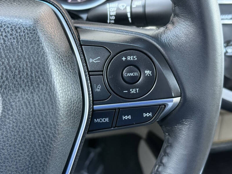 2018 Toyota Camry XLE V6