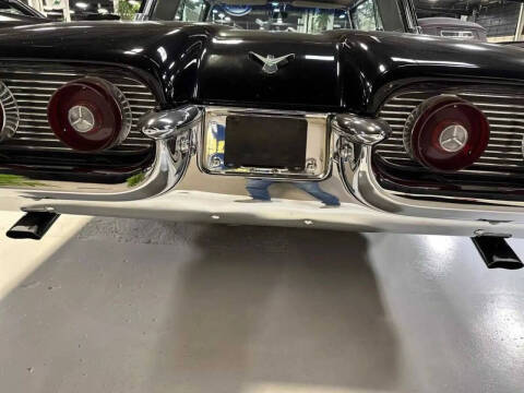 1959 Ford Thunderbird