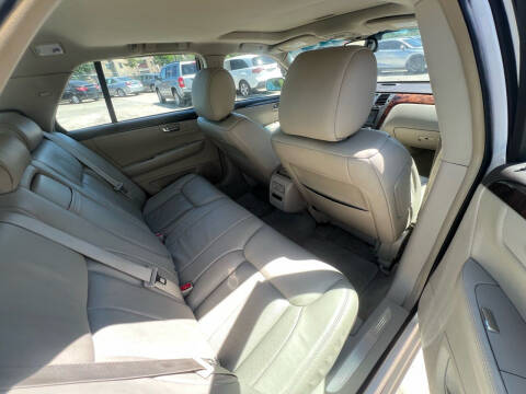 2011 Cadillac DTS Premium Collection