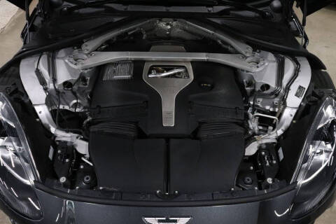 2021 Aston Martin DBX