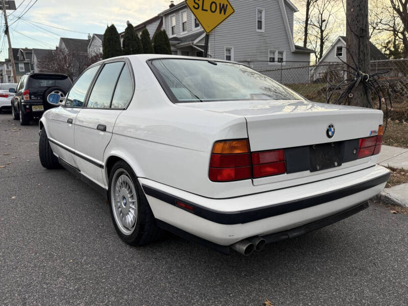 1993 BMW M5