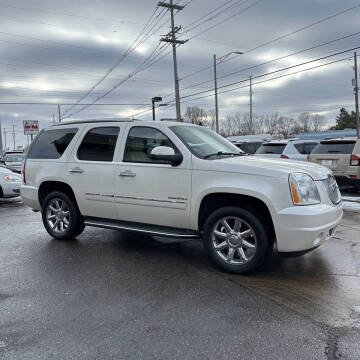 2013 GMC Yukon Denali