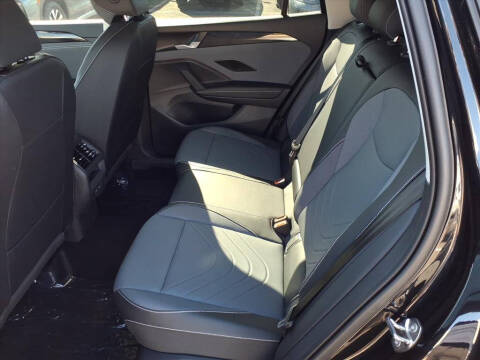 2025 Volkswagen Tiguan SE