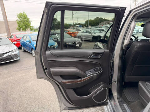 2017 Chevrolet Tahoe LT
