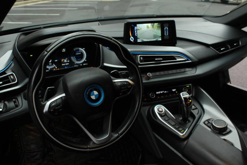 2015 BMW i8