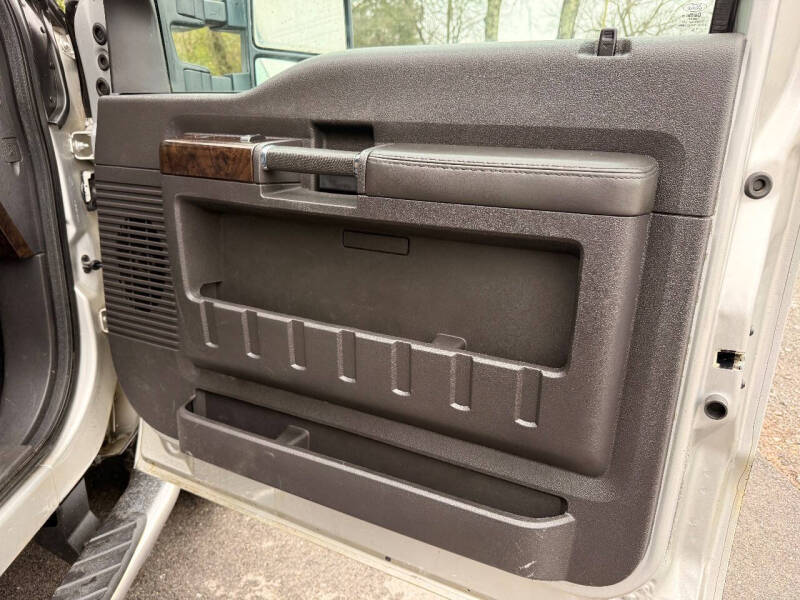 2015 Ford F-350 Super Duty Platinum