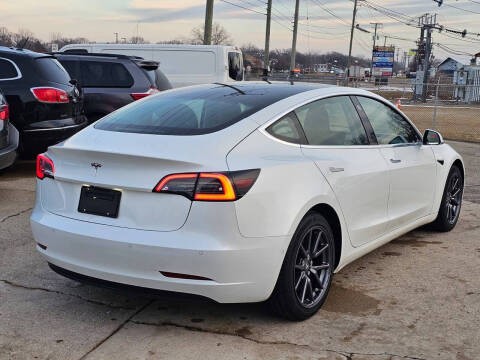 2020 Tesla Model 3 Standard Range Plus