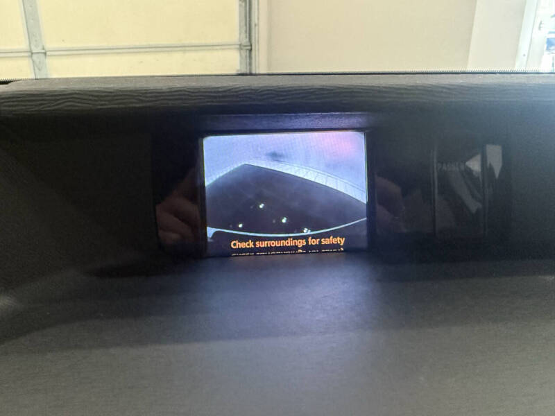 2014 Toyota Sienna LE 7-Passenger