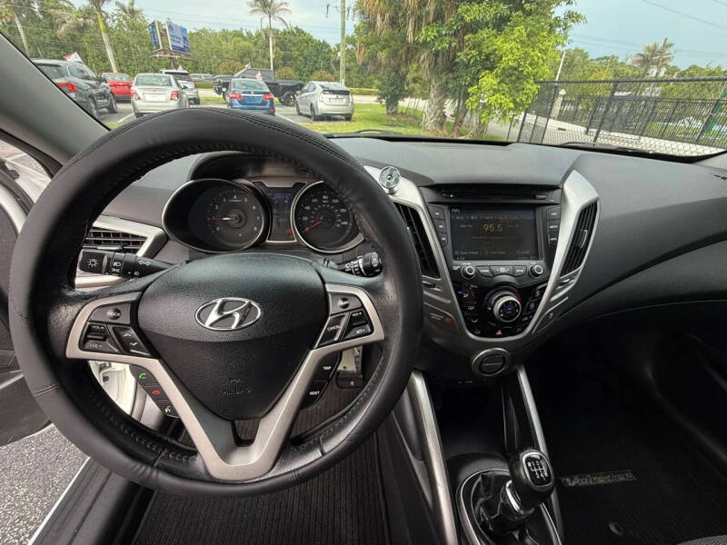 2013 Hyundai Veloster