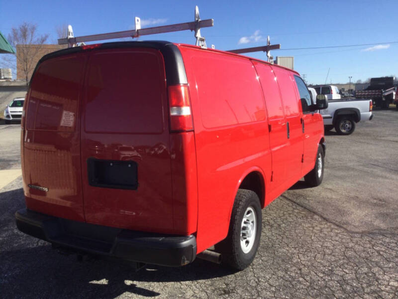 2018 Chevrolet Express 2500