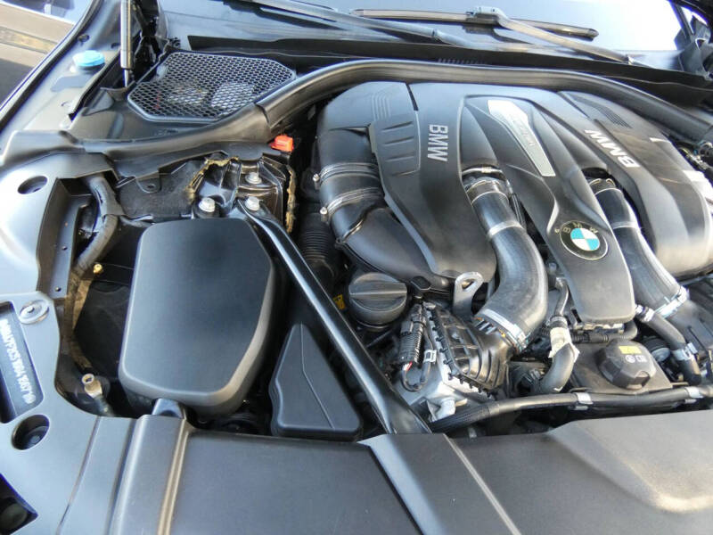 2016 BMW 7 Series 750i xDrive