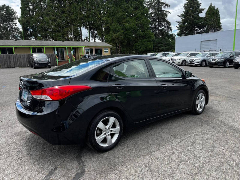 2012 Hyundai Elantra
