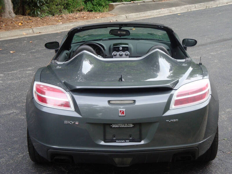 2008 Saturn SKY Red Line