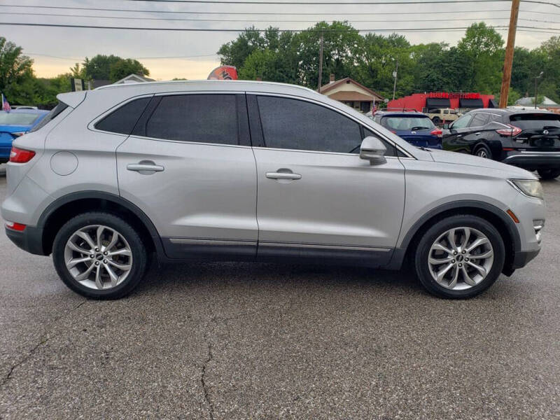2016 Lincoln MKC Select