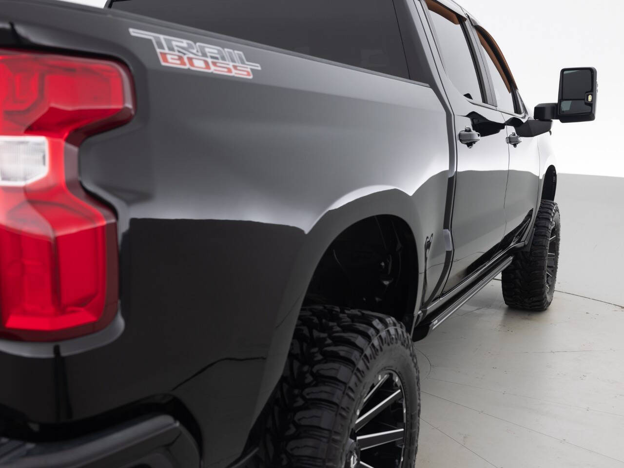 Used Car 2020 Chevrolet Silverado 1500  Lt Trail Boss 4x4 4dr Crew Cab 5.8 Ft. Sb For Sale Under $40,000 In Coal City, Illinois