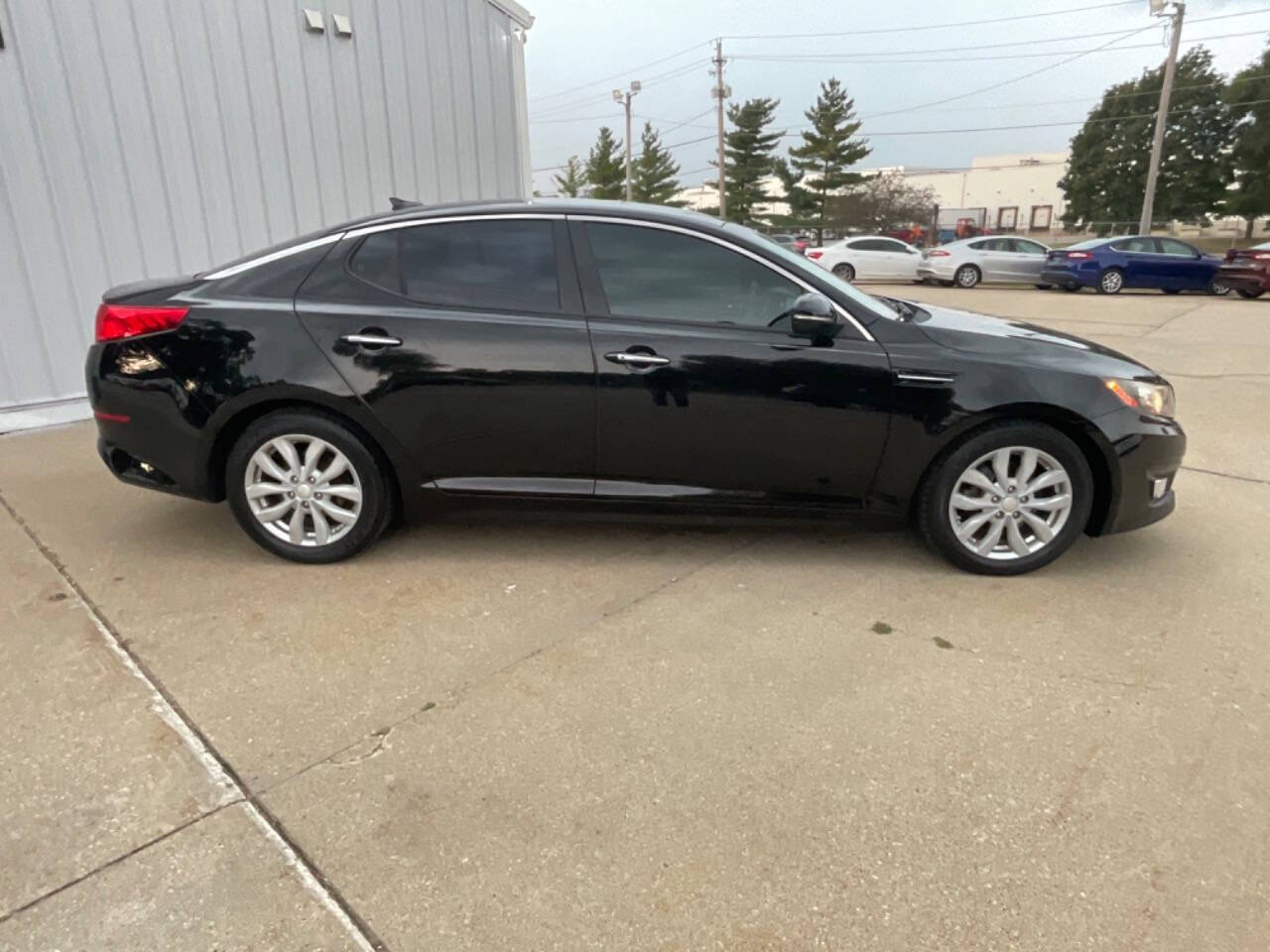 2014 Kia Optima for sale at Auto Connection in Waterloo, IA