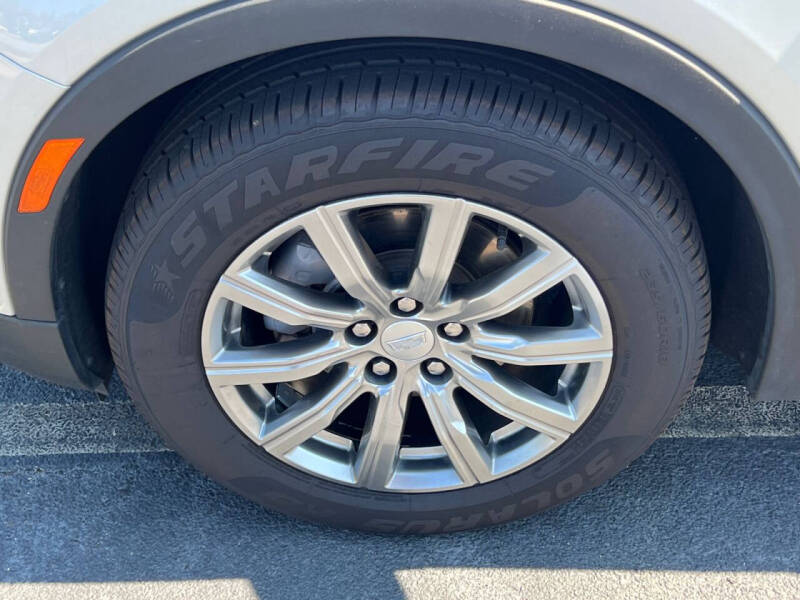 2022 Cadillac XT4 Premium Luxury