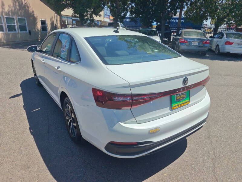 2025 Volkswagen Jetta S