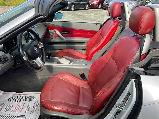 2003 BMW Z4 2.5i