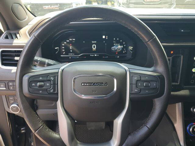 2022 GMC Yukon XL Denali
