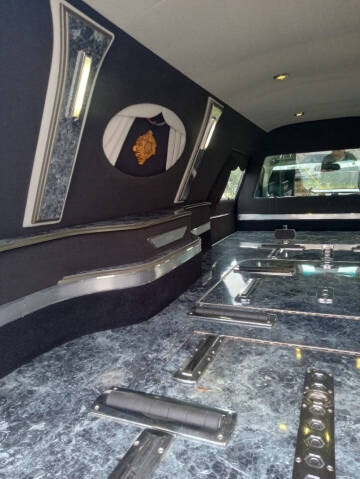 2011 Cadillac DTS Pro Coachbuilder Limo