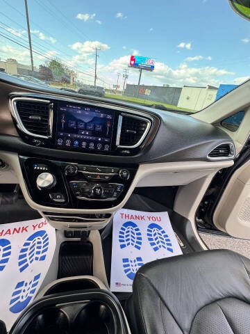2018 Chrysler Pacifica Touring L Plus