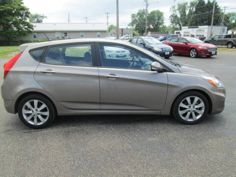 2014 Hyundai Accent SE
