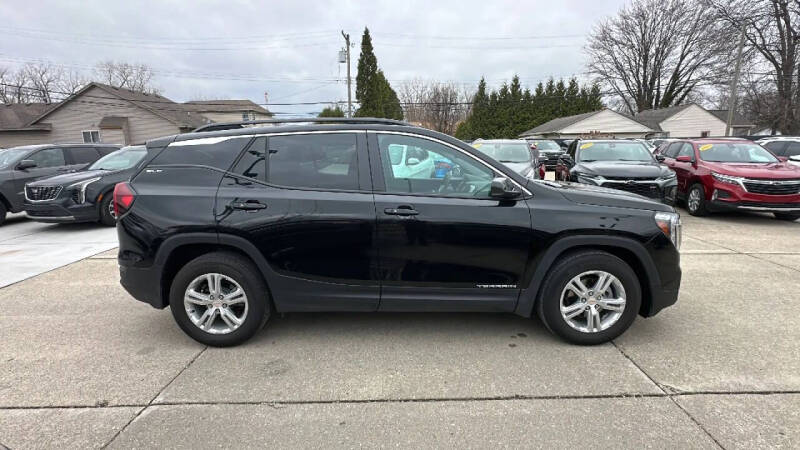 2024 GMC Terrain SLE