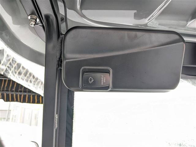 2023 Bintelli BEYOND 4PR LIFTED