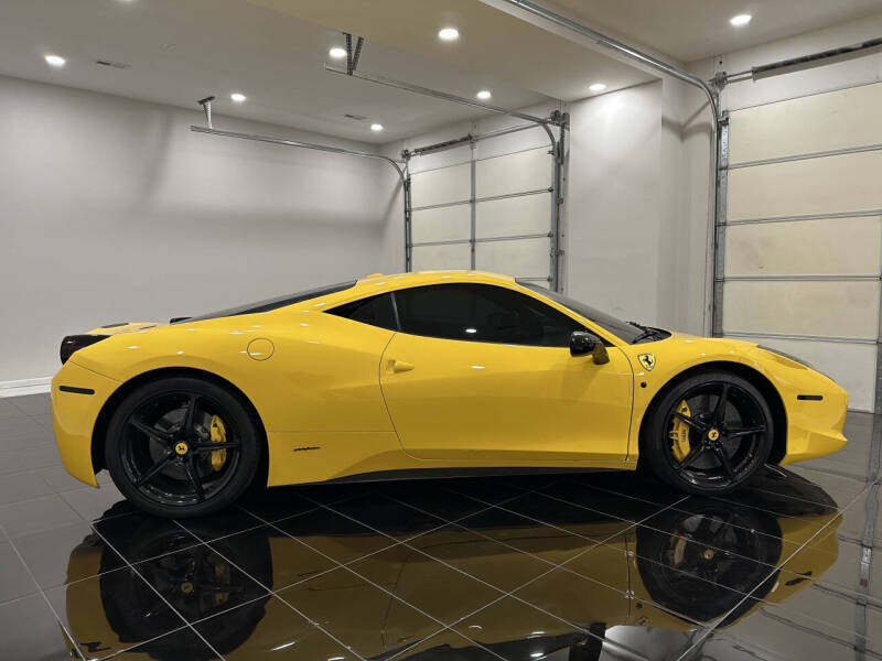 2011 Ferrari 458 Italia