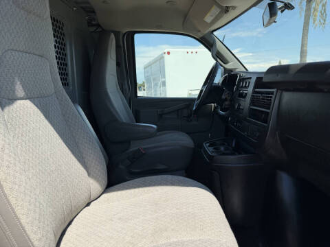 2021 Chevrolet Express 2500