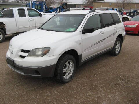 2004 Mitsubishi Outlander LS