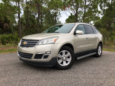 2013 Chevrolet Traverse for sale at VICTORY LANE AUTO SALES in Port Richey FL