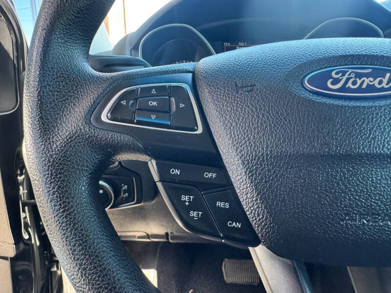 2017 Ford Focus SE