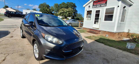 2017 Ford Fiesta SE