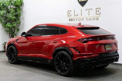 2023 Lamborghini Urus S