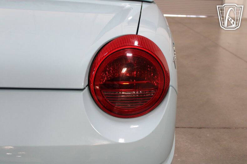 2003 Ford Thunderbird