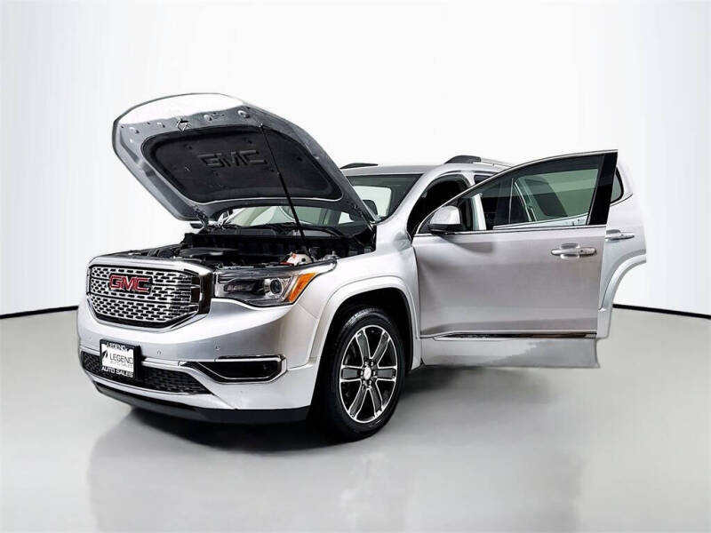 2019 GMC Acadia Denali