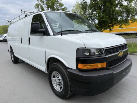 2025 Chevrolet Express 2500