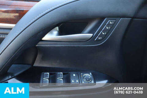 2020 Lexus LX 570 Two-Row