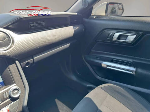 2020 Ford Mustang