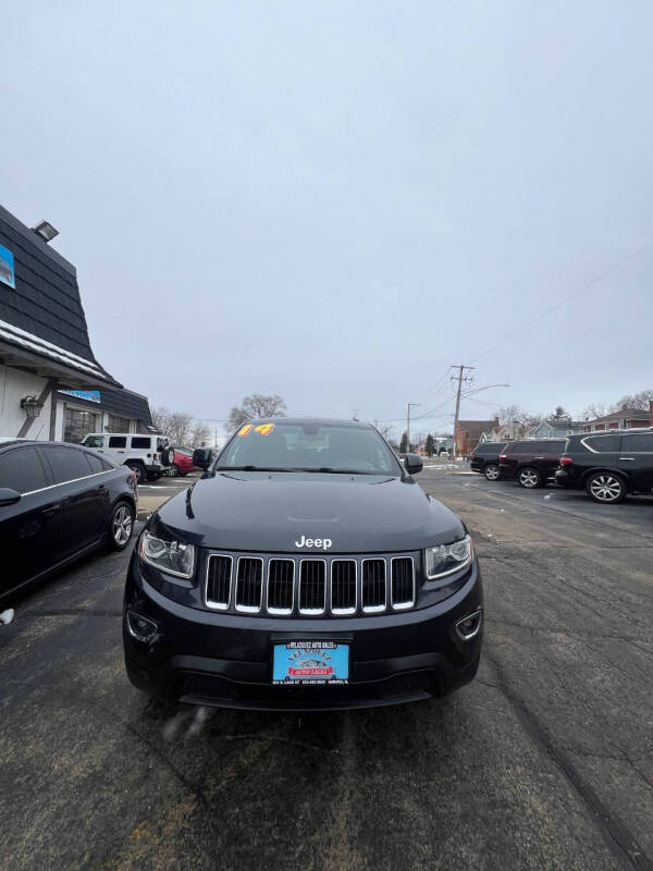 2014 Jeep Grand Cherokee Laredo photo 2