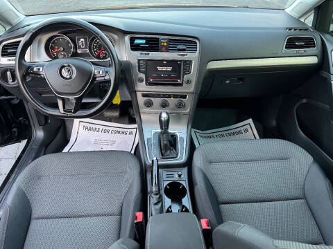 2016 Volkswagen Golf SportWagen TSI S