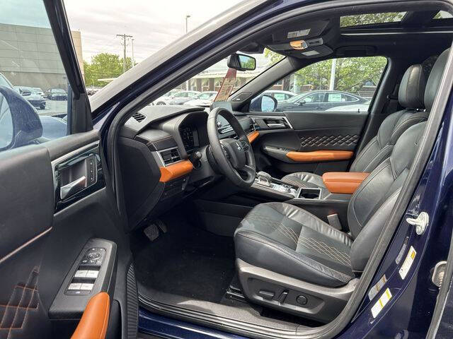2022 Mitsubishi Outlander SEL