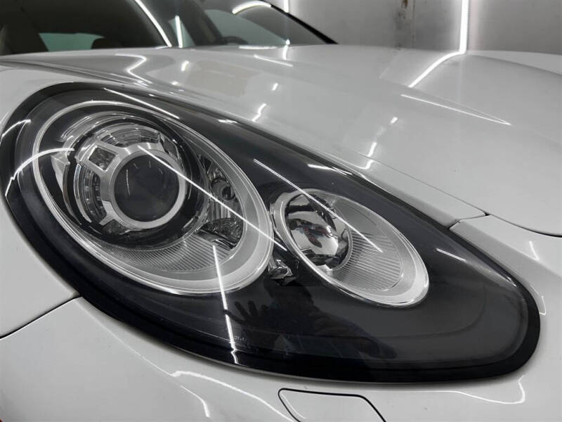 2016 Porsche Panamera 4
