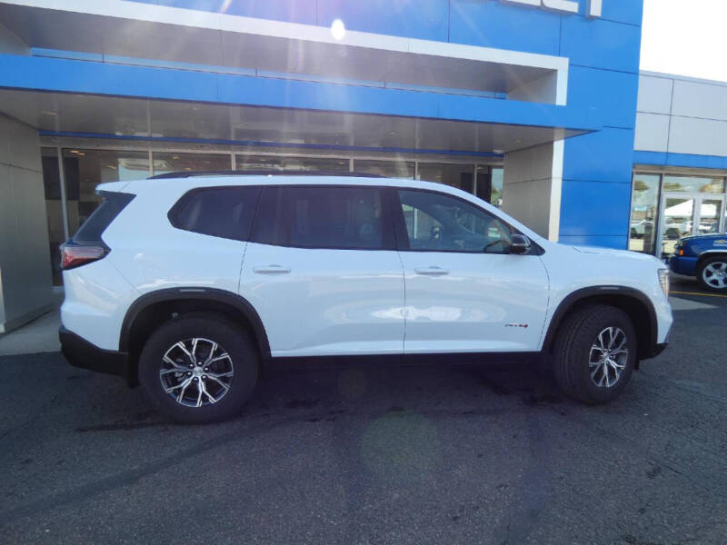 2026 GMC Acadia AT4