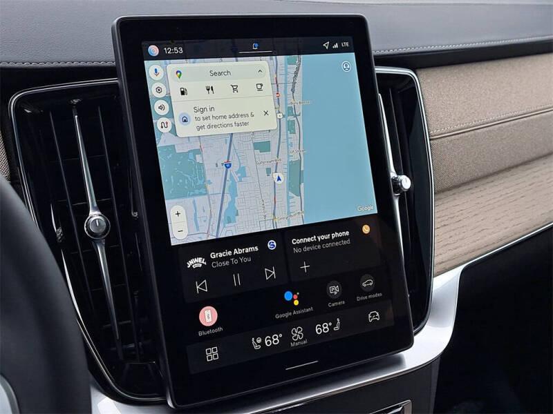 2026 Volvo XC90 B6 Core