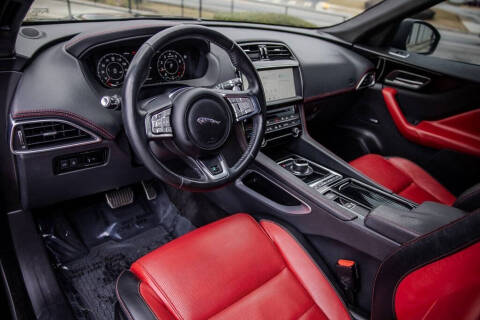 2020 Jaguar F-PACE 25t R-Sport