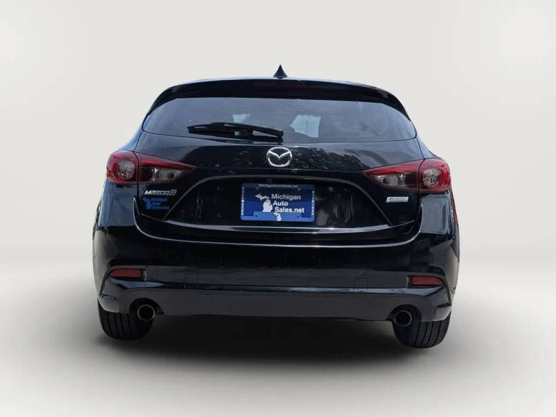 2018 Mazda MAZDA3 Touring